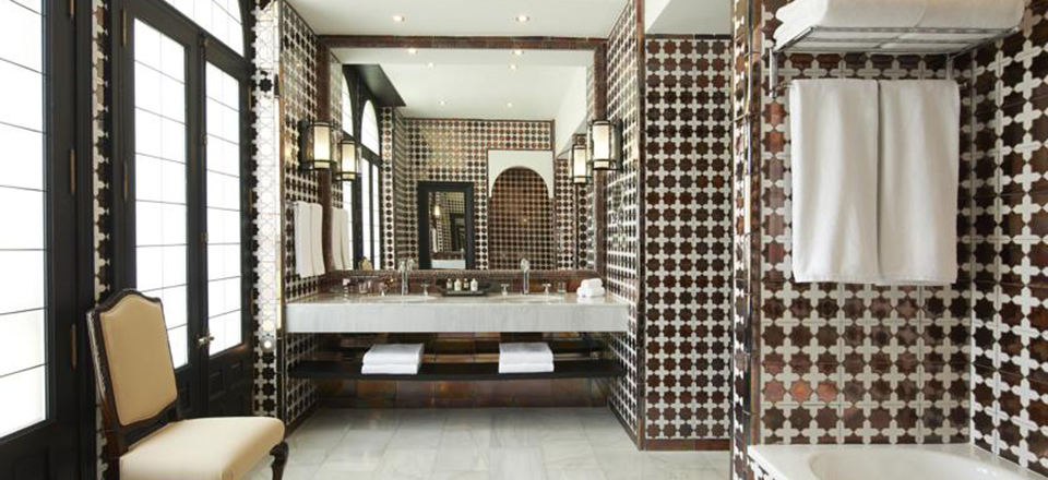 Hotel Alfonso XIII bathroom
