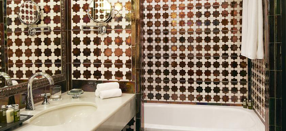 Hotel Alfonso XIII bathroom