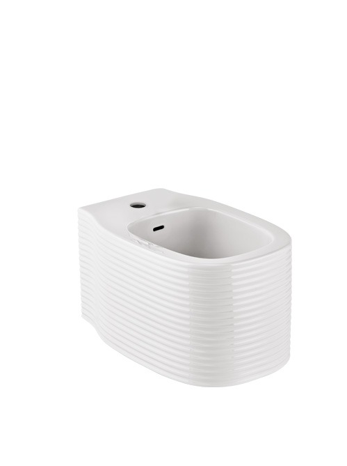 Includes concealed fixing brackets for easy clip on/off installation